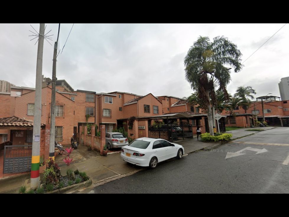 Casa en venta Antioquia Itagüí Ditaires 95 m2 Habitaciones 4 Baños 3 Garajes 1 Precio $650000000