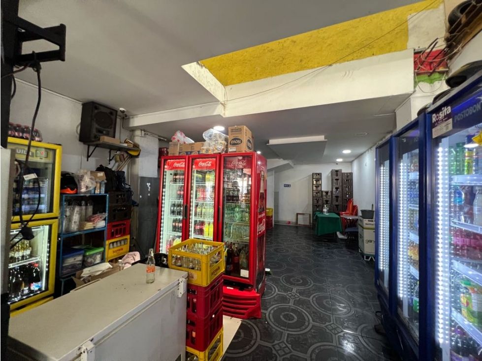 Bodega en venta Antioquia Medellín Colon 800 m2 Habitaciones 0 Baños 4 Garajes 0 Precio $4000000000