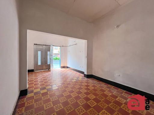 Local en arriendo Antioquia Envigado La Mesa 34 m2 Habitaciones 0 Baños 1 Garajes 0 Precio $2000000