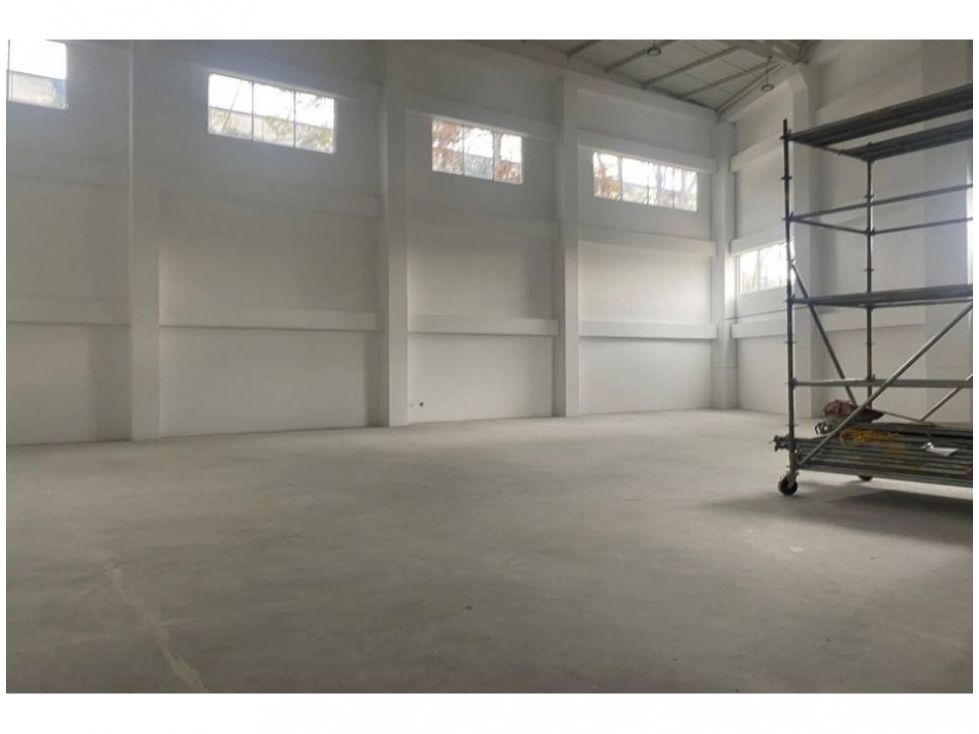 Bodega en arriendo Cundinamarca Bogotá Los Angeles 740 m2 Habitaciones 0 Baños 5 Garajes 0 Precio $28500000