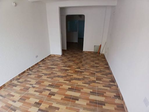 Local en arriendo Cundinamarca Bogotá Garces Navas 48 m2 Habitaciones 0 Baños 2 Garajes 0 Precio $1300000