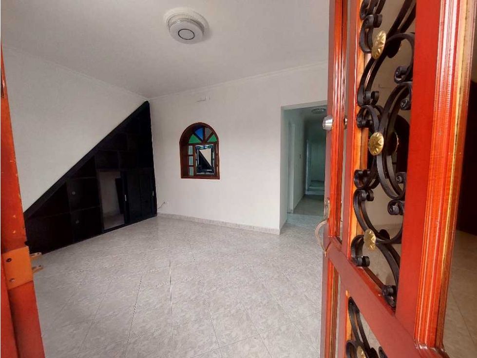 Casa en arriendo Antioquia Itagüí Malta 110 m2 Habitaciones 4 Baños 2 Garajes 0 Precio $2600000