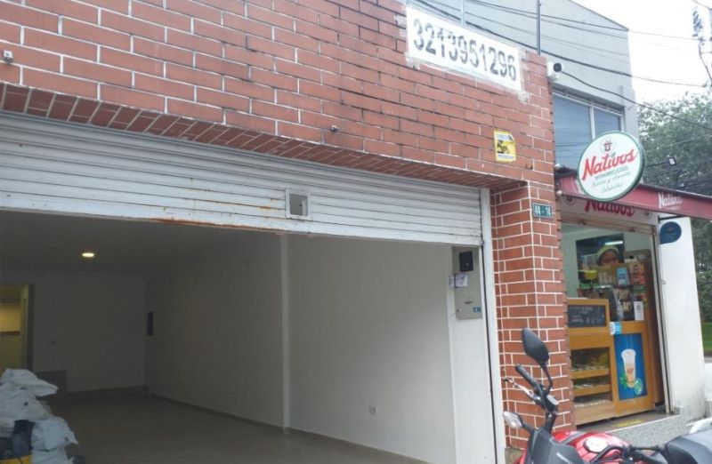 Local en arriendo Cundinamarca Bogotá La Esmeralda 540 m2 Habitaciones 0 Baños 3 Garajes 0 Precio $10000000