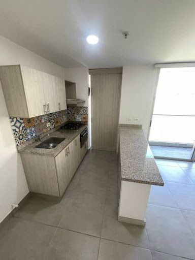 Apartamento en arriendo Antioquia Medellín Santa Rosa De Lima 65 m2 Habitaciones 2 Baños 2 Garajes 1 Precio $2650000