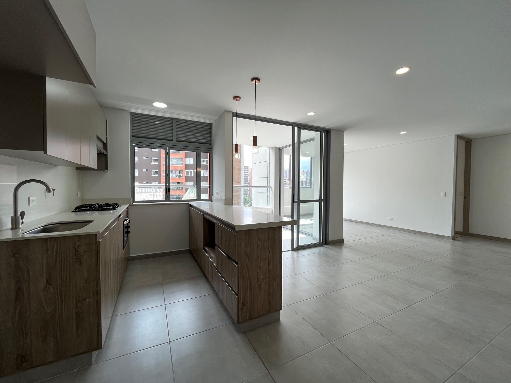 Apartamento en venta Antioquia Envigado La Mesa 105 m2 Habitaciones 2 Baños 3 Garajes 2 Precio $955000000