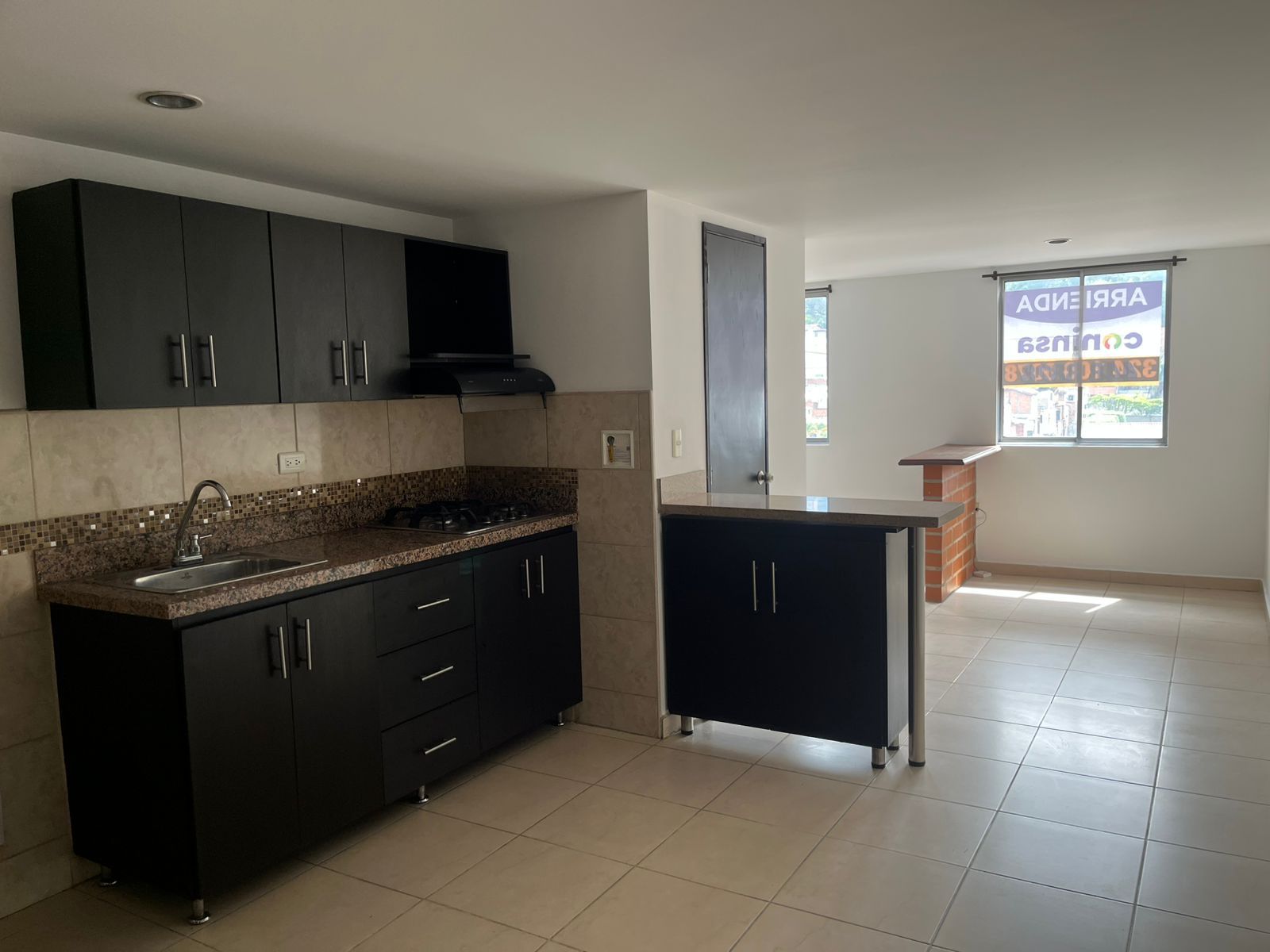 Apartamento en arriendo Antioquia Medellín Miraflores 48 m2 Habitaciones 1 Baños 1 Garajes 1 Precio $1300000