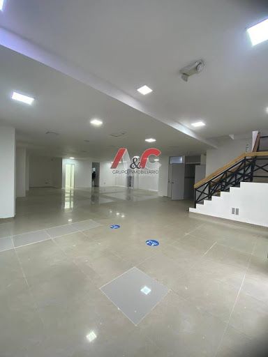 Casa en arriendo Cundinamarca Bogotá Ub Carvajal 515 m2 Habitaciones 2 Baños 5 Garajes 7 Precio $15000000