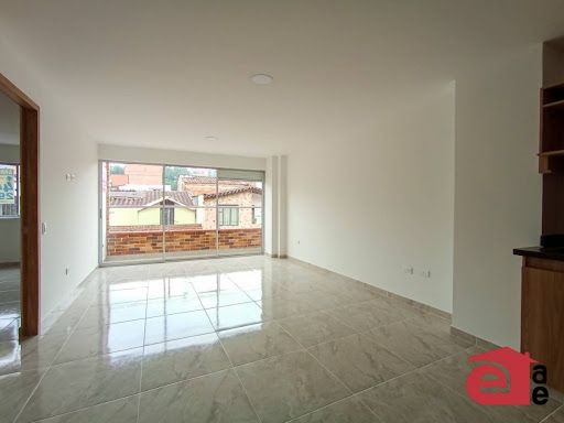 Apartamento en arriendo Antioquia Envigado Alcalá 130 m2 Habitaciones 4 Baños 2 Garajes 0 Precio $3200000