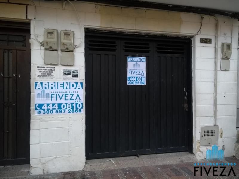 Local en arriendo Antioquia Itagüí La Gloria 20 m2 Habitaciones 0 Baños 1 Garajes 0 Precio $1632000