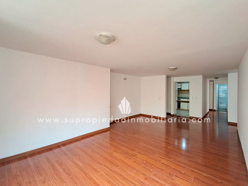 Apartamento en arriendo Cundinamarca Bogotá Los Cedritos 102 m2 Habitaciones 3 Baños 2 Garajes 2 Precio $3500000