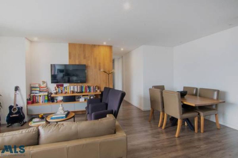 Apartamento en venta Antioquia Medellín La Linde 94 m2 Habitaciones 2 Baños 2 Garajes 2 Precio $1200000000