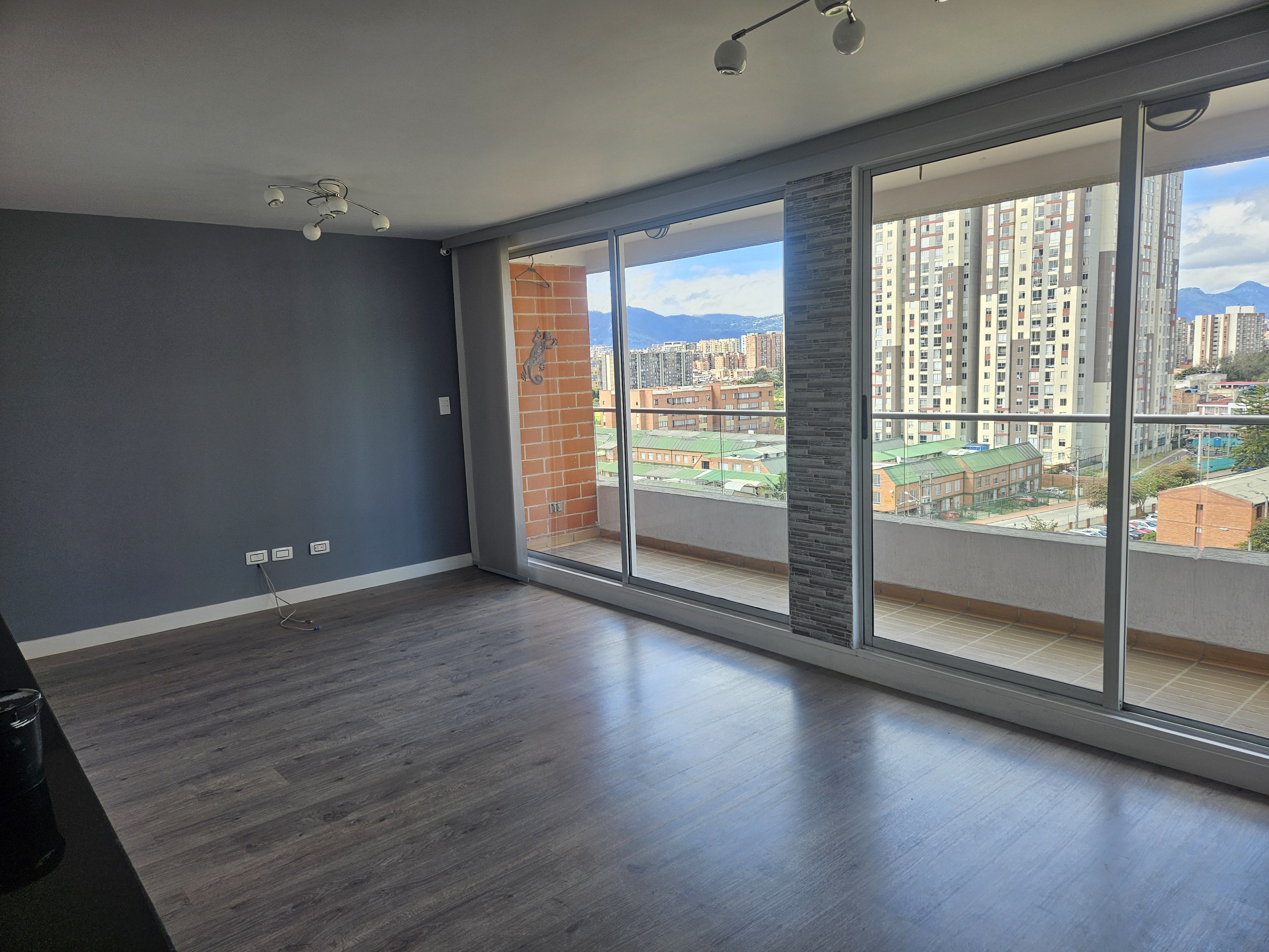 Apartamento en venta Cundinamarca Bogotá Portales Del Norte 87 m2 Habitaciones 3 Baños 2 Garajes 1 Precio $465000000