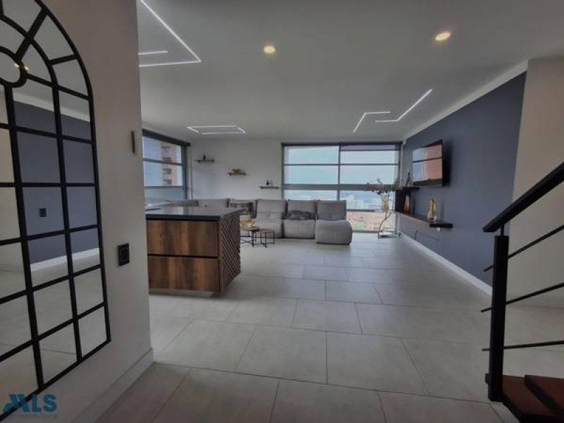 Apartamento en venta Antioquia Medellín La Florida 184 m2 Habitaciones 3 Baños 2 Garajes 2 Precio $1750000000