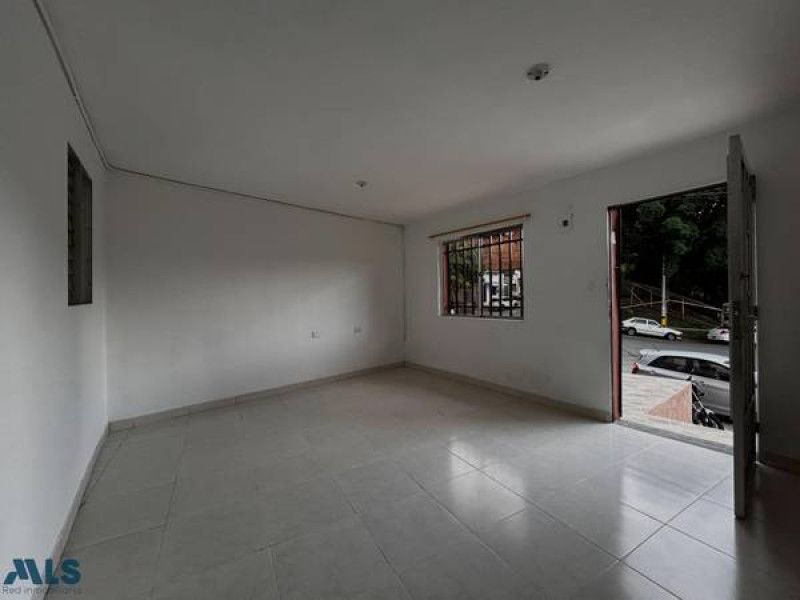 Inmuebles en Remate Apartamento en venta Antioquia Medellín El Salvador 124 m2 Habitaciones 3 Baños 2 Garajes 0 Precio $360000000