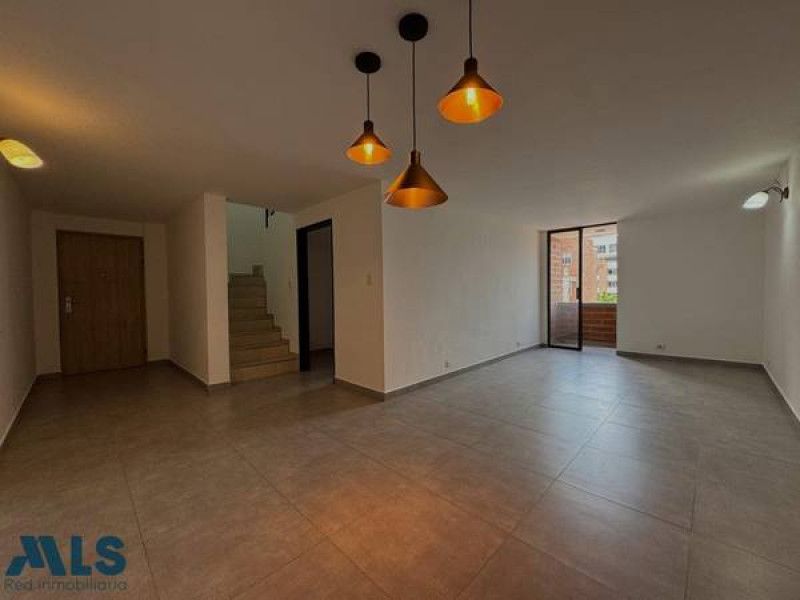 Apartamento en venta Antioquia Medellín Santa Teresita 113 m2 Habitaciones 3 Baños 2 Garajes 1 Precio $600000000