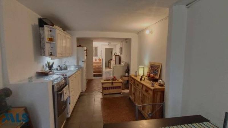 Casa en venta Antioquia Medellín La Colina 100 m2 Habitaciones 4 Baños 2 Garajes 0 Precio $350000000