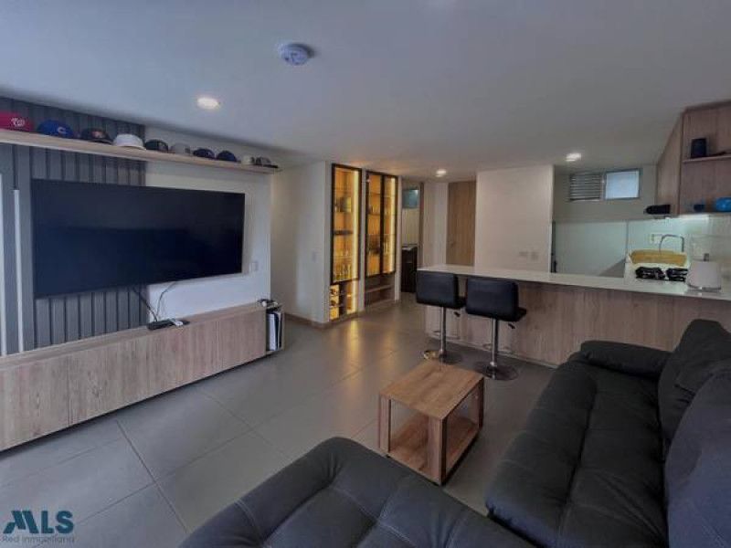 Inmuebles en Remate Apartamento en venta Antioquia Medellín Shellmar 97 m2 Habitaciones 3 Baños 2 Garajes 1 Precio $750000000