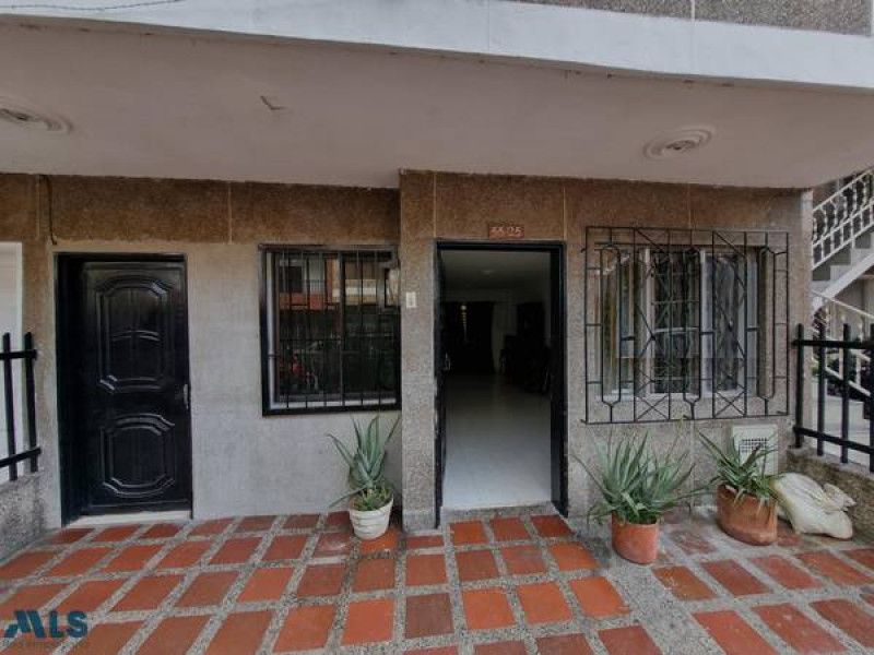 Casa en venta Antioquia Medellín Cristo Rey 144 m2 Habitaciones 4 Baños 2 Garajes 1 Precio $590000000