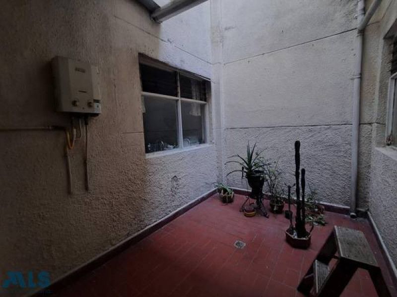 Apartamento en venta Antioquia Medellín Los Pinos 144 m2 Habitaciones 4 Baños 2 Garajes 0 Precio $530000000
