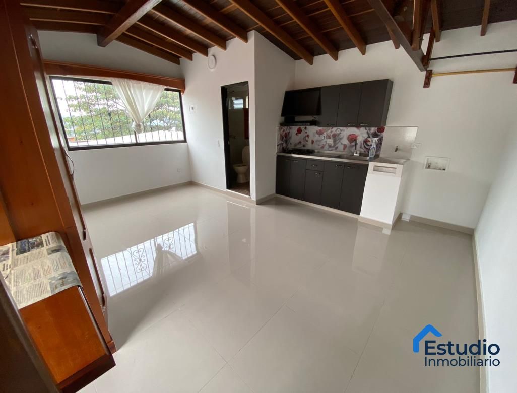 Apartaestudio en arriendo Antioquia Medellín Las Esmeraldas 23 m2 Habitaciones 1 Baños 1 Garajes 0 Precio $900000