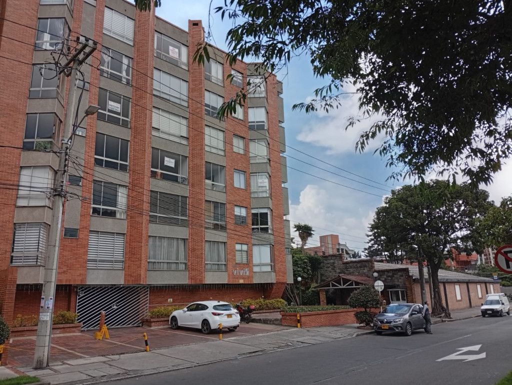 Apartamento en arriendo Cundinamarca Bogotá Contador 65 m2 Habitaciones 2 Baños 3 Garajes 1 Precio $2244000