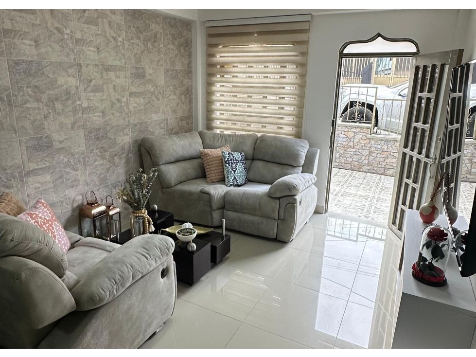 Casa en venta Caldas Manizales Los Alcazares 160 m2 Habitaciones 3 Baños 2 Garajes 0 Precio $480000000