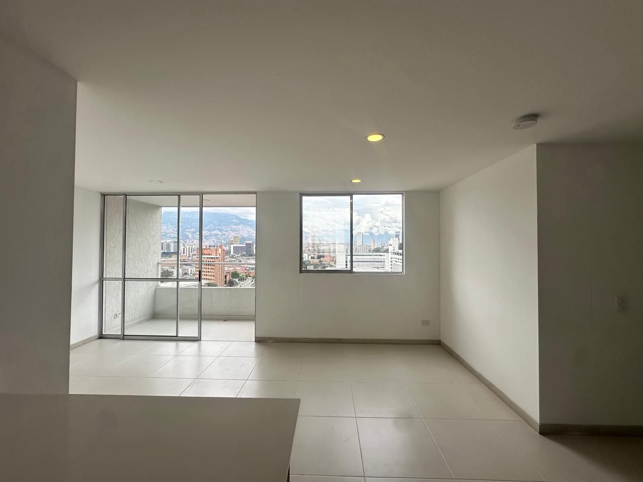 Apartamento en venta Antioquia Medellín Simesa 78 m2 Habitaciones 3 Baños 2 Garajes 1 Precio $700000000