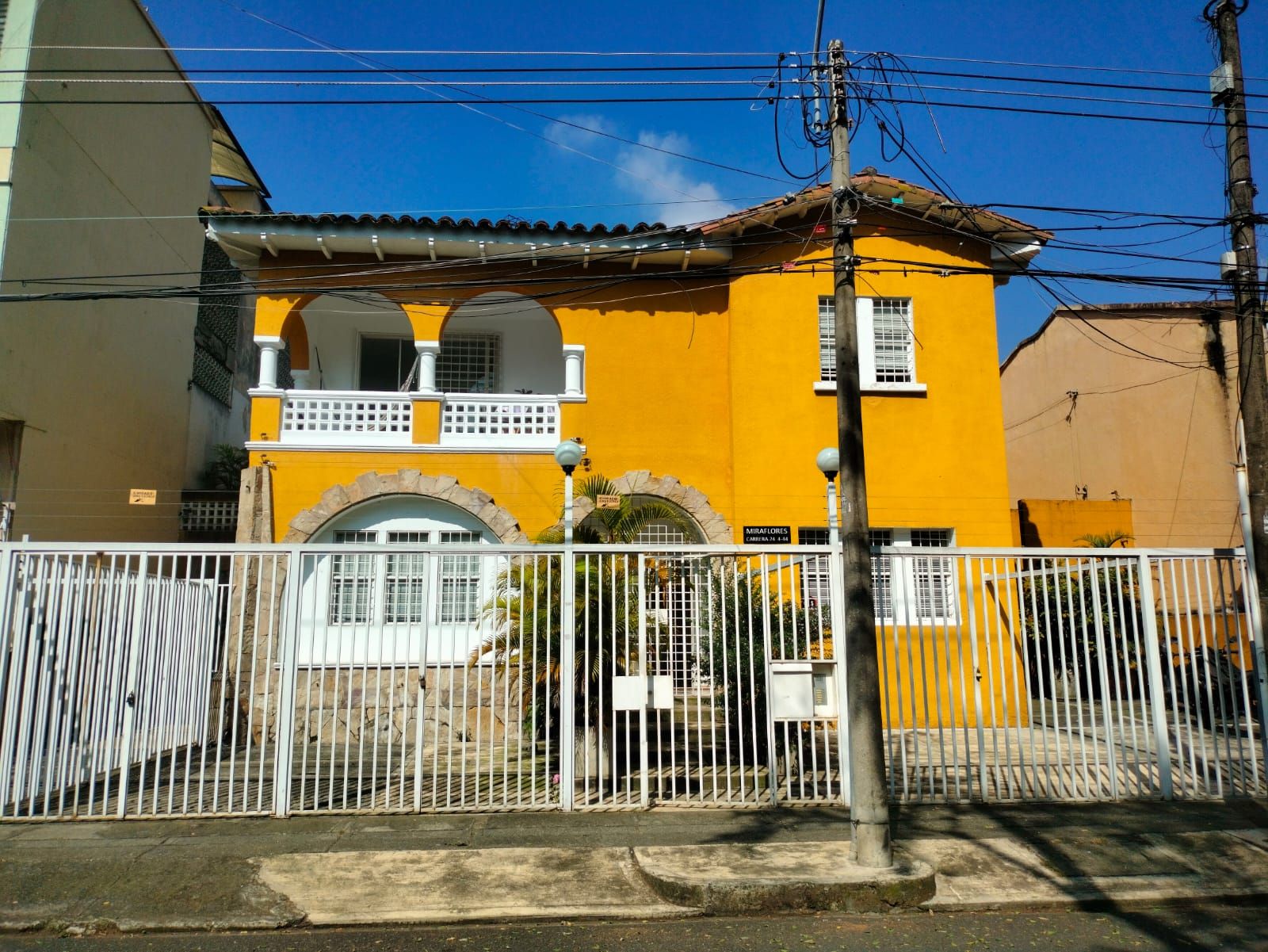 Apartaestudio en arriendo Valle Del Cauca Cali Miraflores 2 m2 Habitaciones 1 Baños 1 Garajes 1 Precio $1000000