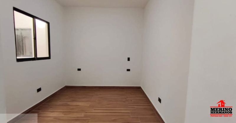 Casa en venta Antioquia Medellín Los Colores 171 m2 Habitaciones 5 Baños 3 Garajes 0 Precio $950000000