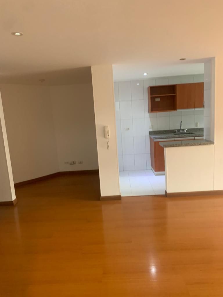 Apartamento en venta Cundinamarca Bogotá Pasadena 80 m2 Habitaciones 2 Baños 2 Garajes 1 Precio $550000000