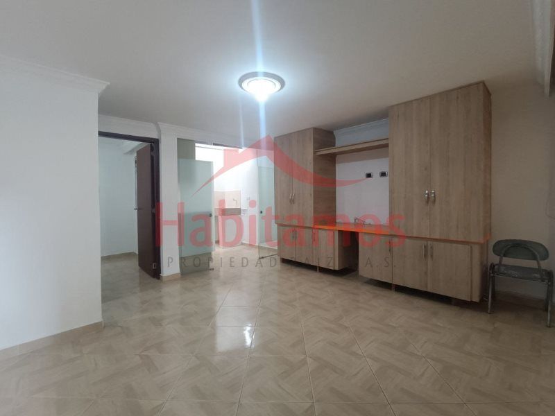 Apartaestudio en arriendo Antioquia Medellín Lorena 35 m2 Habitaciones 1 Baños 1 Garajes 0 Precio $1900000