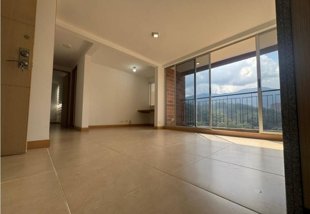 Apartamento en venta Antioquia Sabaneta Tres Esquinas 64 m2 Habitaciones 2 Baños 2 Garajes 2 Precio $480000000