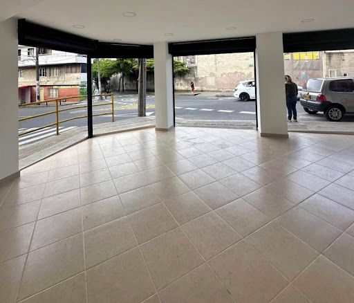 Local en arriendo Antioquia Itagüí Playa Rica 50 m2 Habitaciones 0 Baños 1 Garajes 0 Precio $3800000