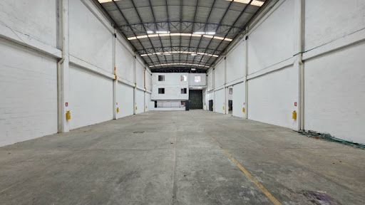 Bodega en arriendo Antioquia La Estrella La Tablaza 1533 m2 Habitaciones 0 Baños 8 Garajes 4 Precio $53656400