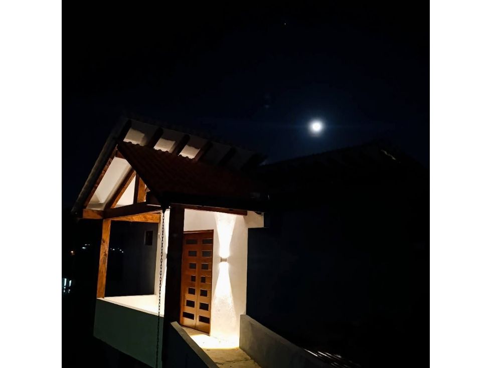 Casa en venta Antioquia El Carmen De Viboral El Carmen De Viboral 100 m2 Habitaciones 3 Baños 1 Garajes 1 Precio $169000000