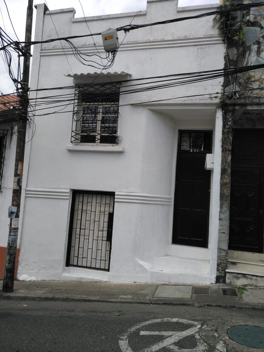 Casa en arriendo Valle Del Cauca Cali San Antonio 153 m2 Habitaciones 4 Baños 2 Garajes 0 Precio $3000000