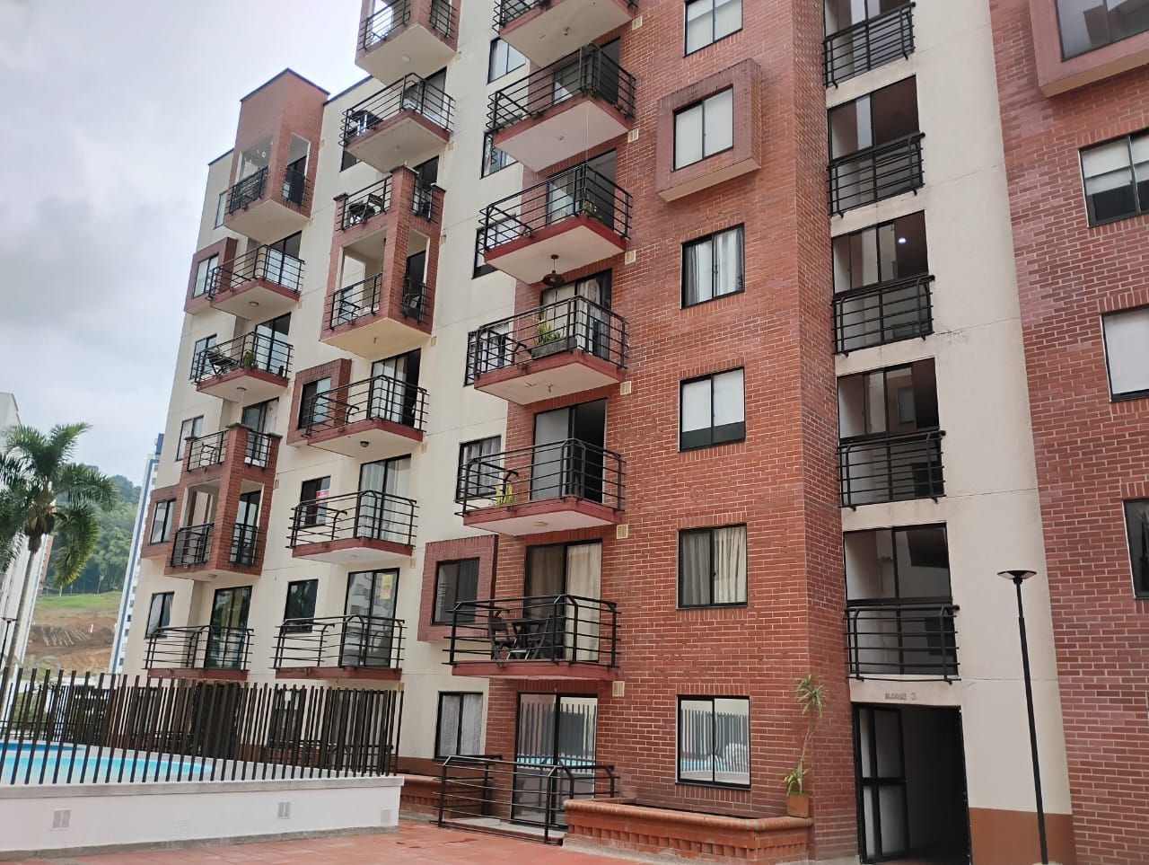 Apartaestudio en arriendo Risaralda Pereira Pinares Alto 36 m2 Habitaciones 1 Baños 1 Garajes 1 Precio $1400000