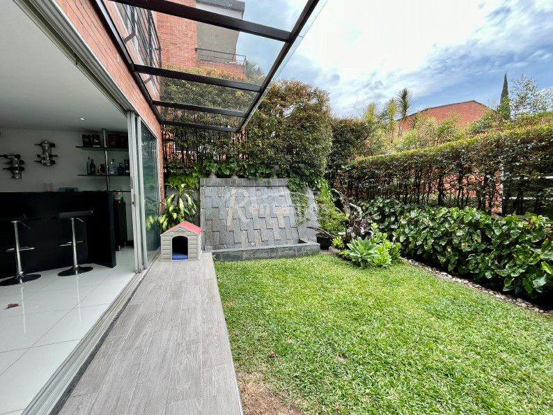 Casa en arriendo Antioquia Envigado Zúñiga 273 m2 Habitaciones 4 Baños 4 Garajes 2 Precio $12000000