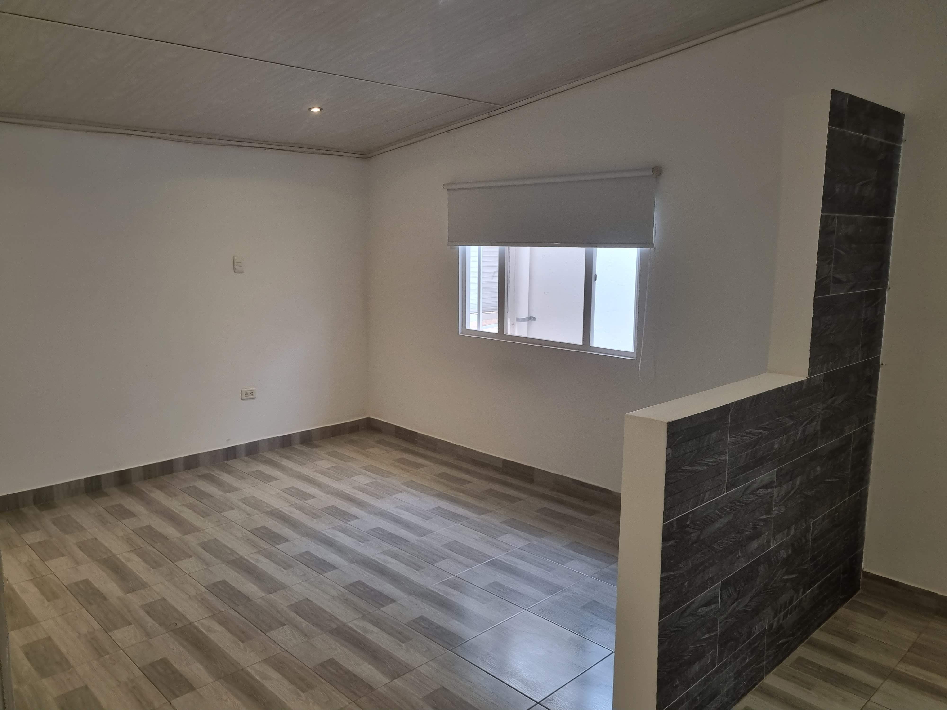 Apartaestudio en arriendo Cundinamarca Bogotá El Laurel 40 m2 Habitaciones 1 Baños 1 Garajes 0 Precio $970000