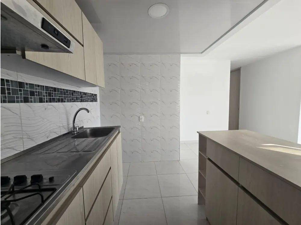 Apartamento en venta Valle Del Cauca Cali Conjunto Residencial Irigui 60 m2 Habitaciones 3 Baños 2 Garajes 1 Precio $150000000