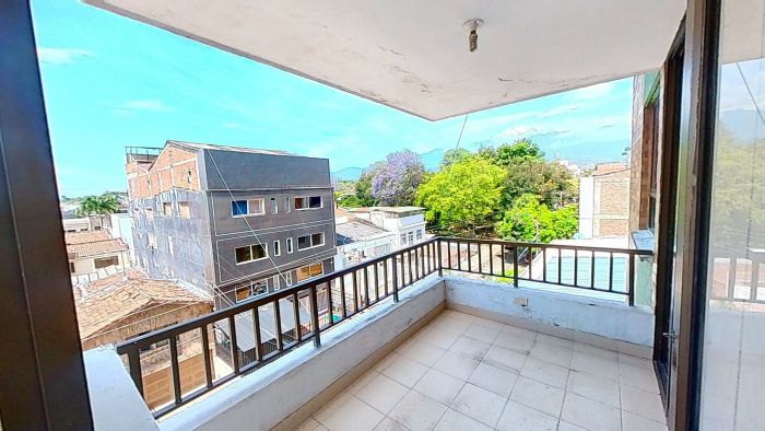 Apartamento en venta Valle Del Cauca Cali El Ingenio 114 m2 Habitaciones 3 Baños 3 Garajes 2 Precio $419000000