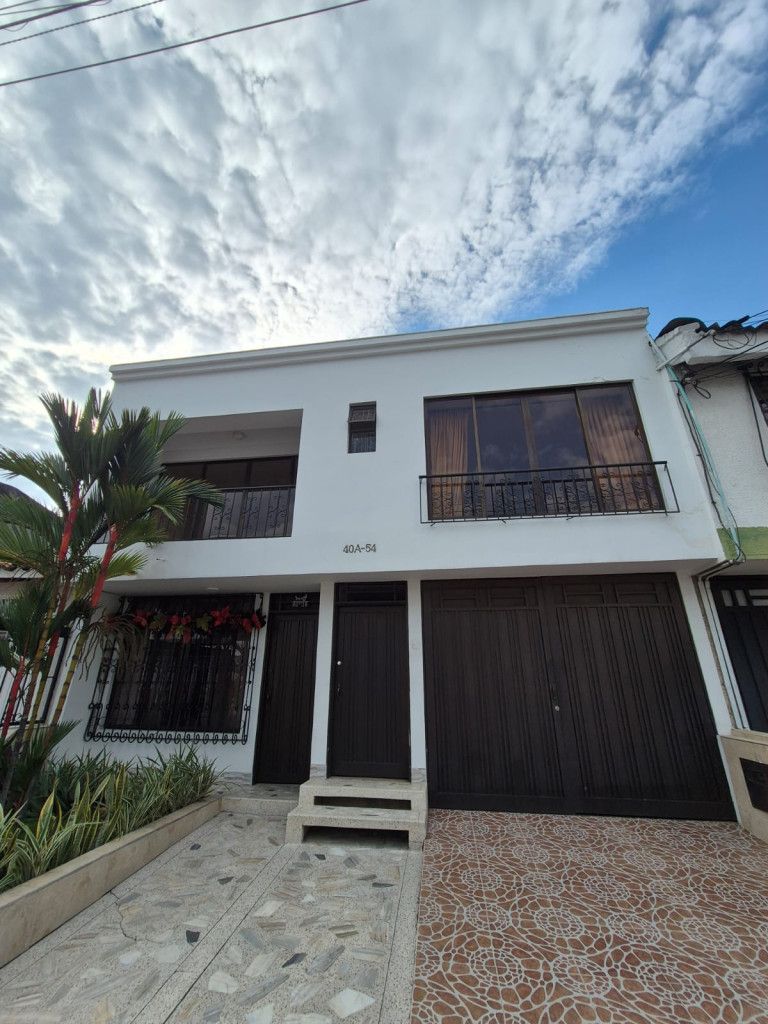 Apartamento en arriendo Valle Del Cauca Cali Los Cámbulos 170 m2 Habitaciones 3 Baños 2 Garajes 0 Precio $1800000