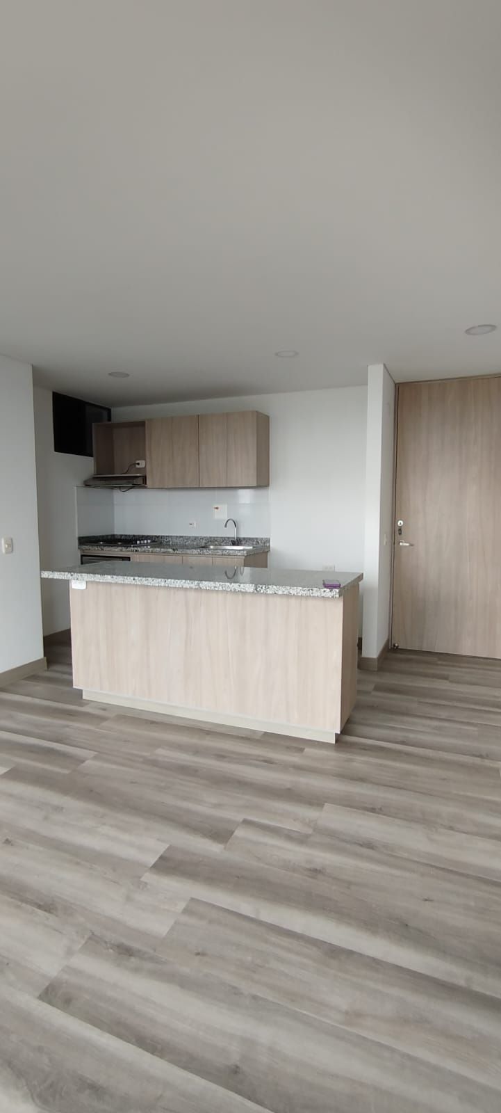 Apartamento en arriendo Antioquia Marinilla La Industrial 75 m2 Habitaciones 2 Baños 2 Garajes 1 Precio $2000000