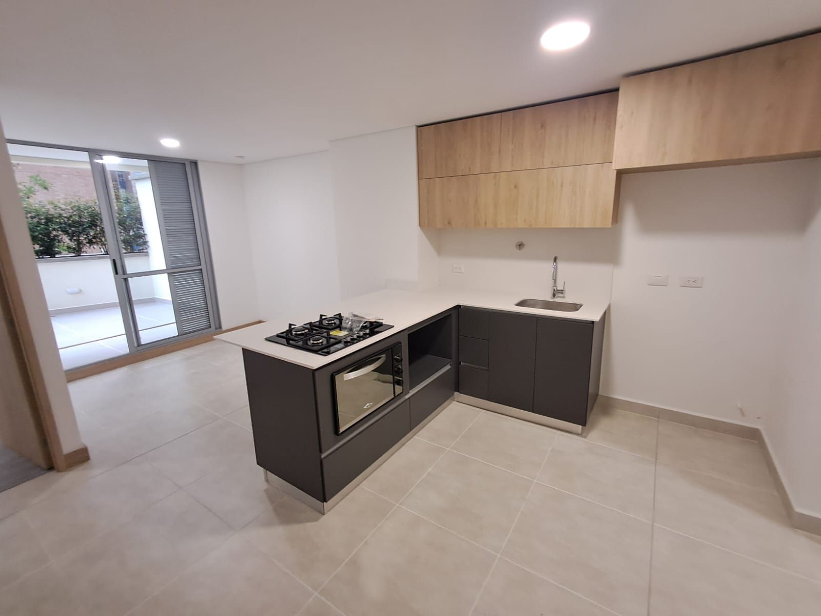 Apartamento en arriendo Antioquia Medellín Simesa 52 m2 Habitaciones 1 Baños 2 Garajes 1 Precio $3100000