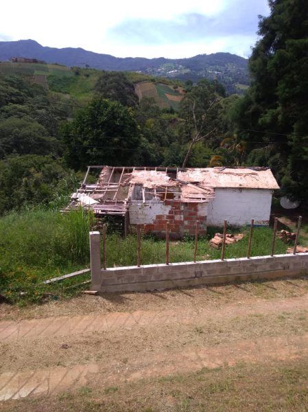 Casa en venta Antioquia Medellín San Cristobal 3200 m2 Habitaciones 1 Baños 1 Garajes 0 Precio $540000000