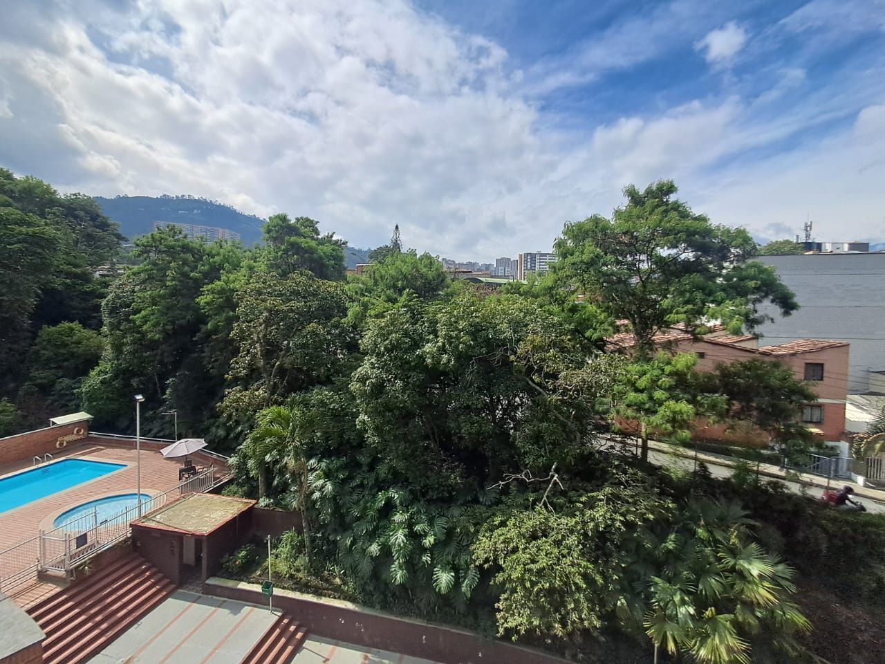 Apartamento en arriendo Antioquia Envigado La Paz 68 m2 Habitaciones 3 Baños 2 Garajes 0 Precio $2800000