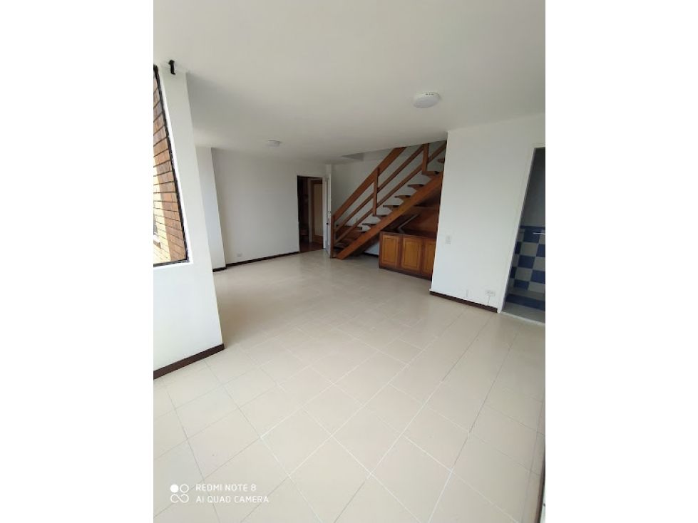 Apartamento en arriendo Valle Del Cauca Cali Santa Anita - La Selva 83 m2 Habitaciones 3 Baños 3 Garajes 1 Precio $1590000