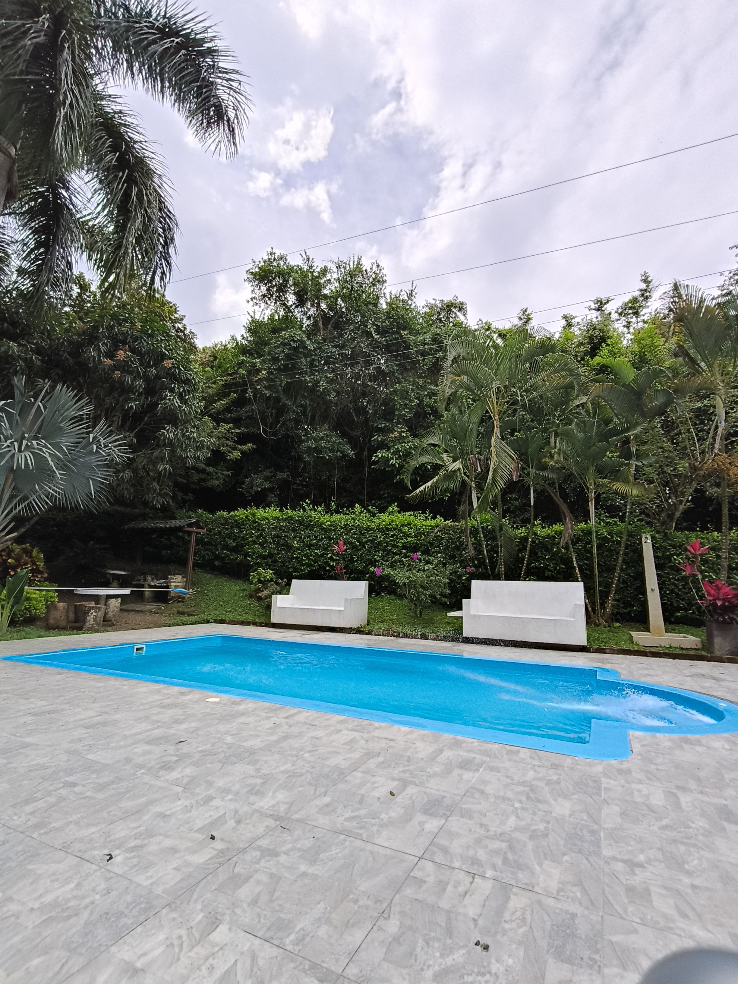 Casa Campestre en venta Cundinamarca Villeta Chapaima 320 m2 Habitaciones 6 Baños 4 Garajes 4 Precio $1800000000