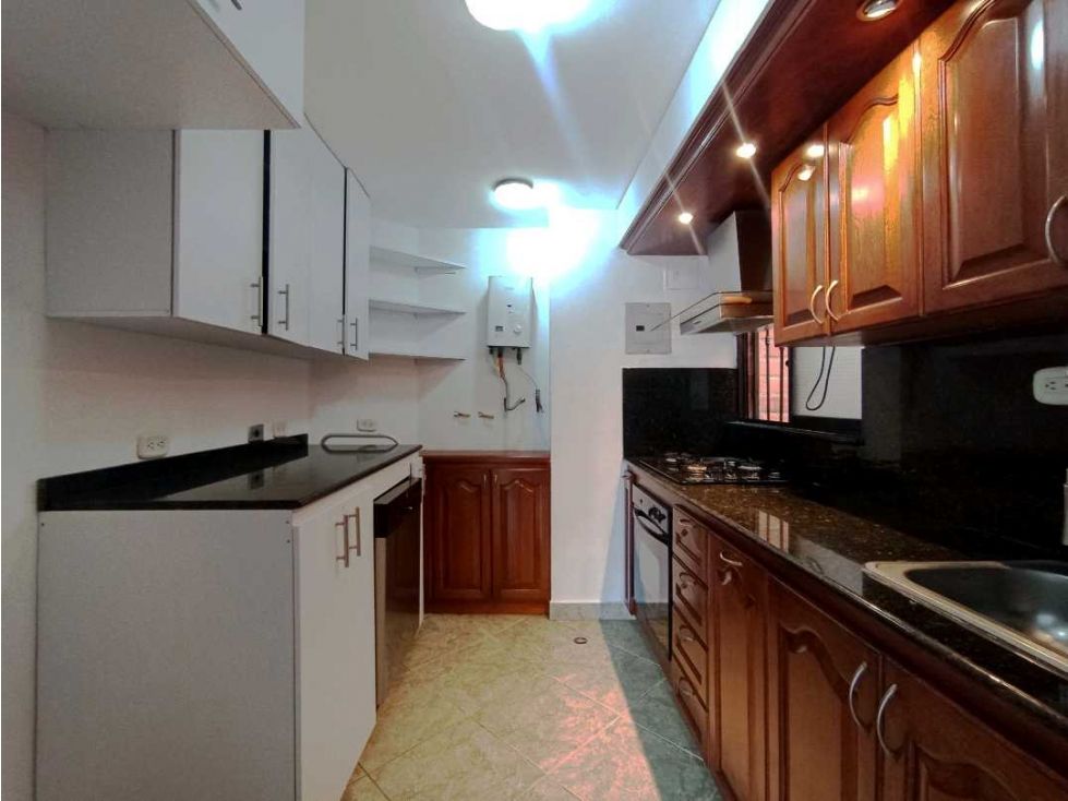 Apartamento en venta Antioquia Envigado La Paz 120 m2 Habitaciones 3 Baños 3 Garajes 1 Precio $480000000