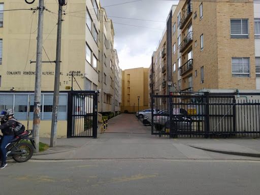 Apartamento en arriendo Cundinamarca Bogotá Santa Rosa Del Carvajal 86 m2 Habitaciones 3 Baños 2 Garajes 1 Precio $1800000